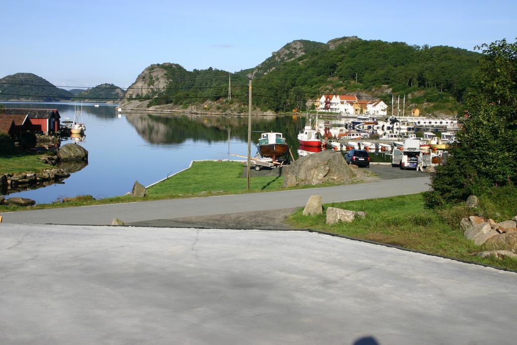 Bjornevag Ferie Hotel Farsund Esterno foto