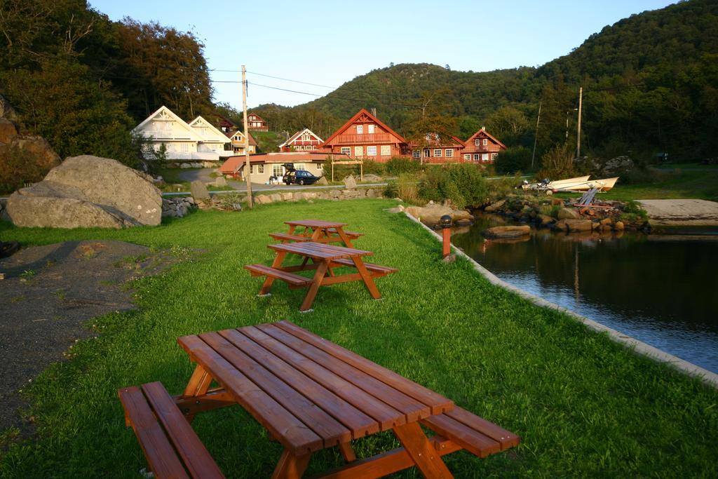 Bjornevag Ferie Hotel Farsund Esterno foto